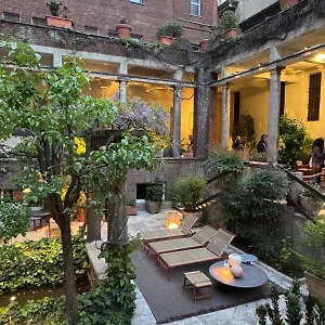  Auberge de jeunesse New Generation Center